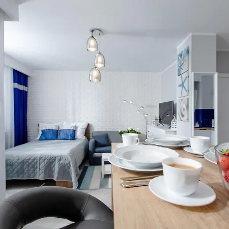 Apartment Klifowa 61 *